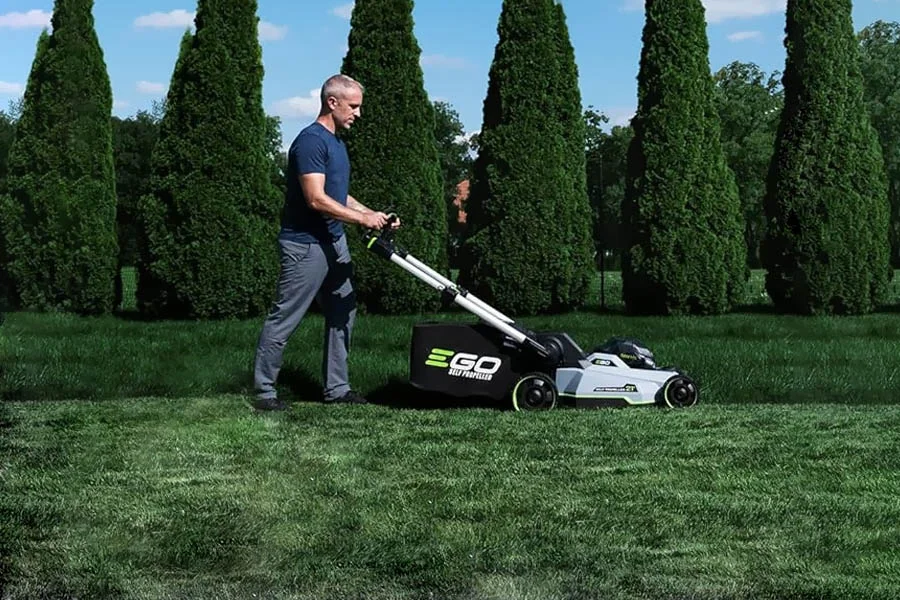 electric mulching mower